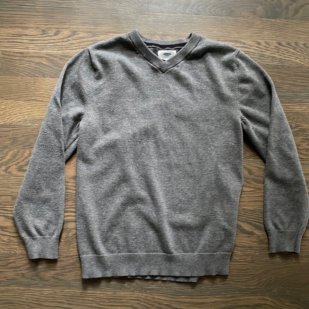 Old Navy | Gray | V-Neck Sweater | Size M